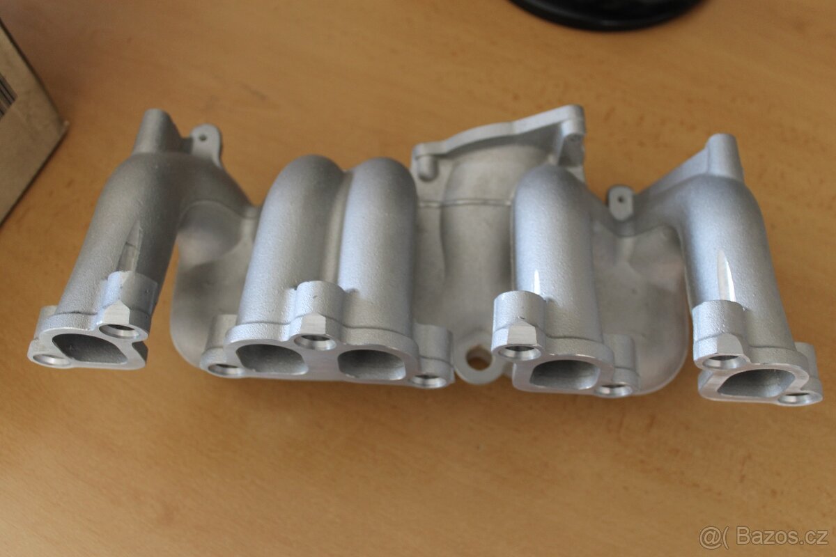 Sání VW Touareg 070 129 713 H