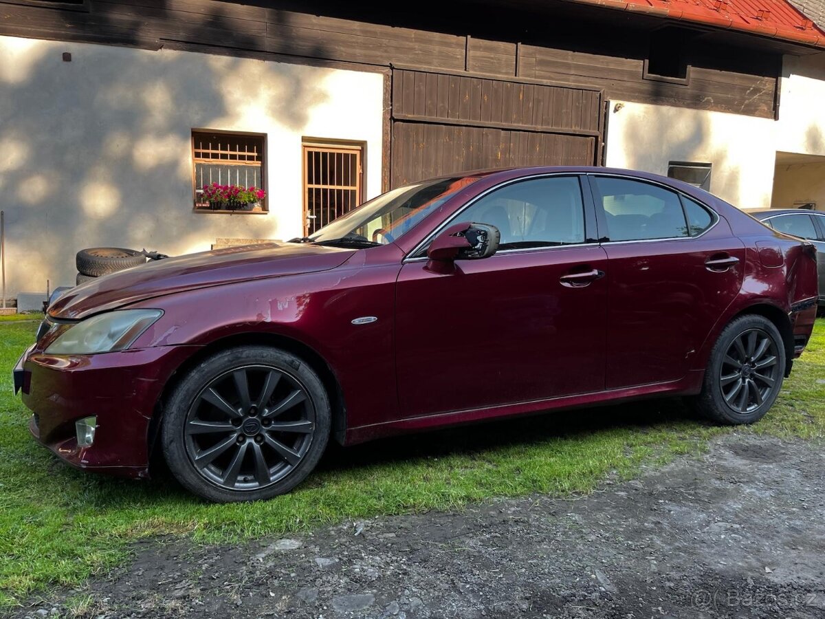 Lexus IS 250