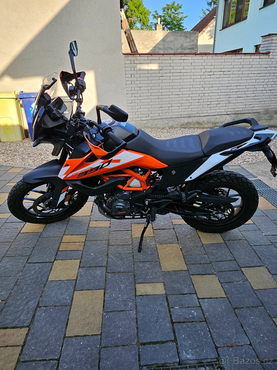Motocykl KTM 390 Adventure