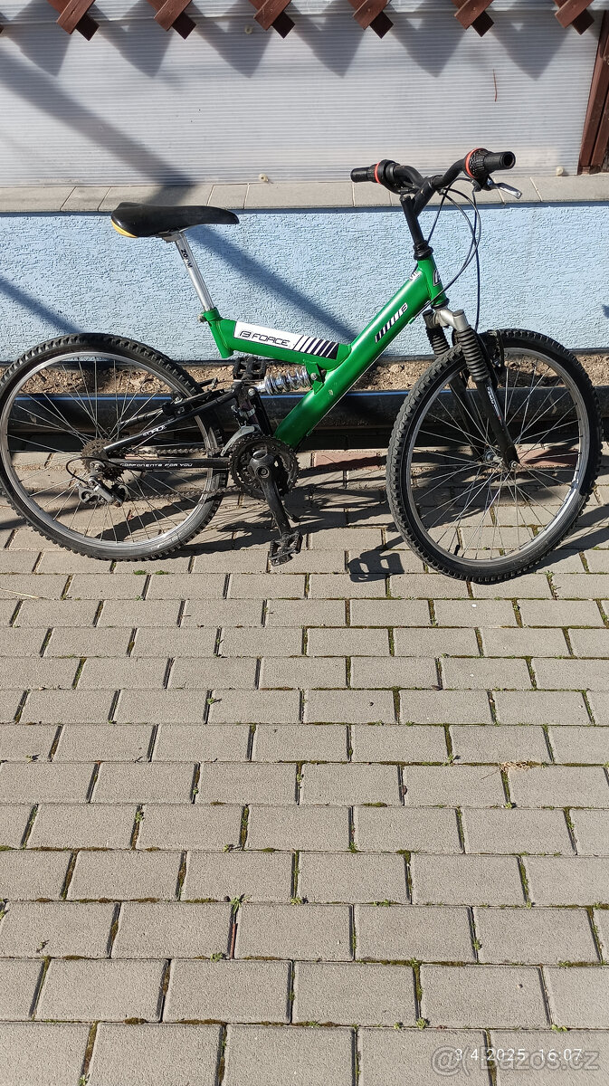 dětské kolo 24