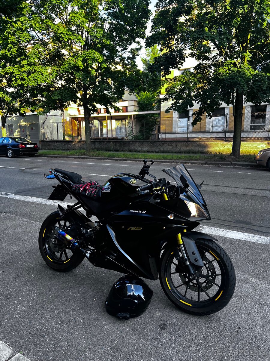 Yamaha Yzf r 125 2017