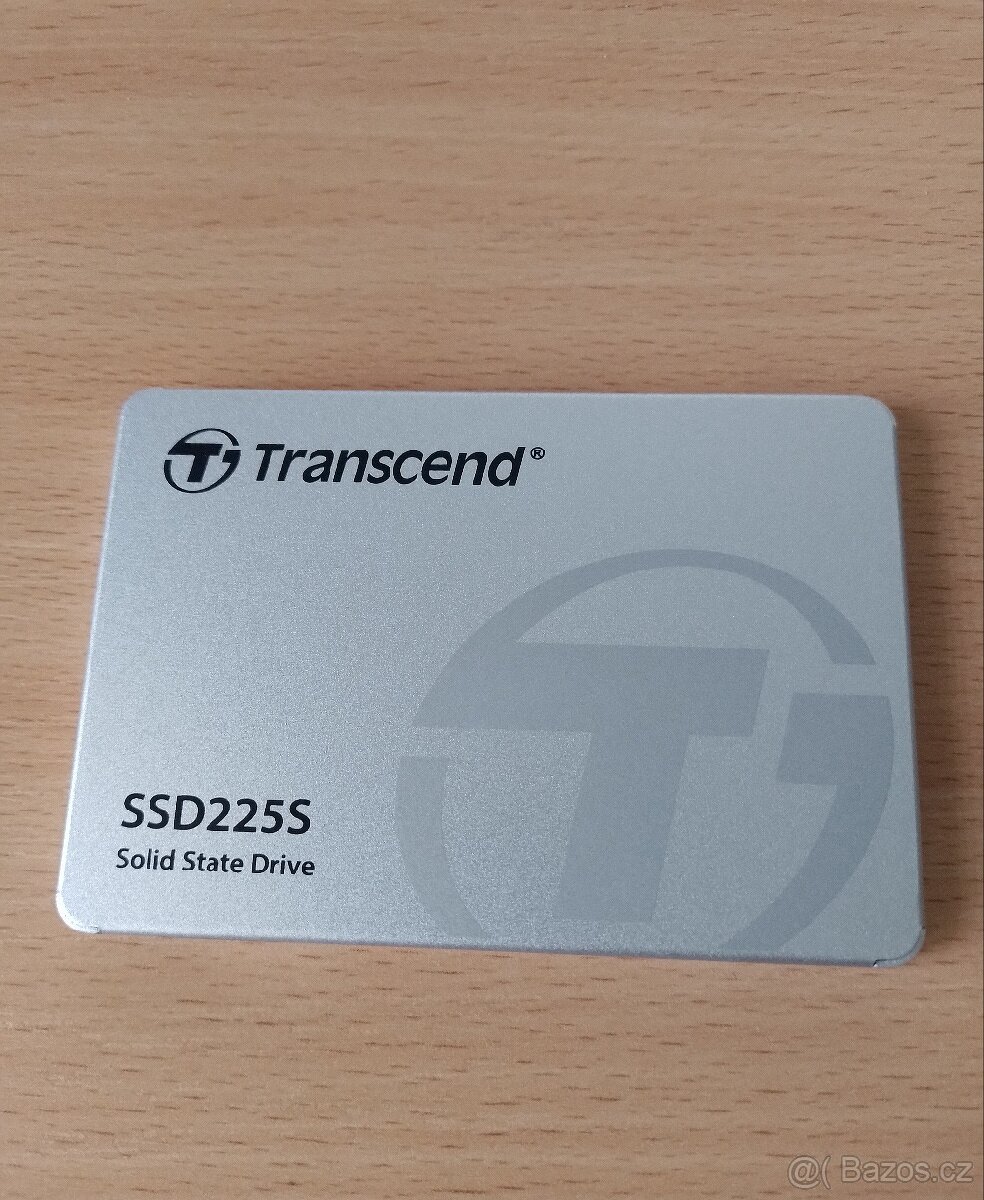 Transcend SSD225S 1TB.
