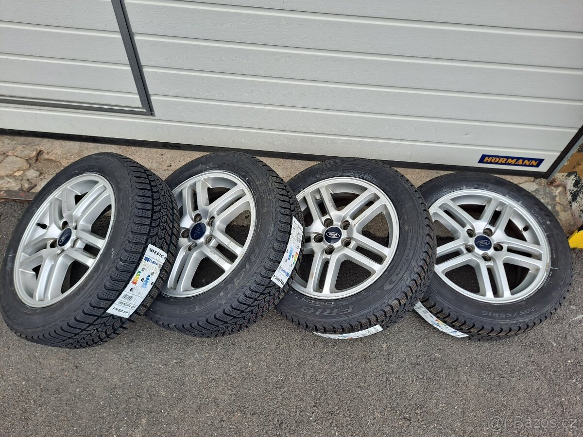 Zimní kola Ford 205/55 R16, 5 x 108