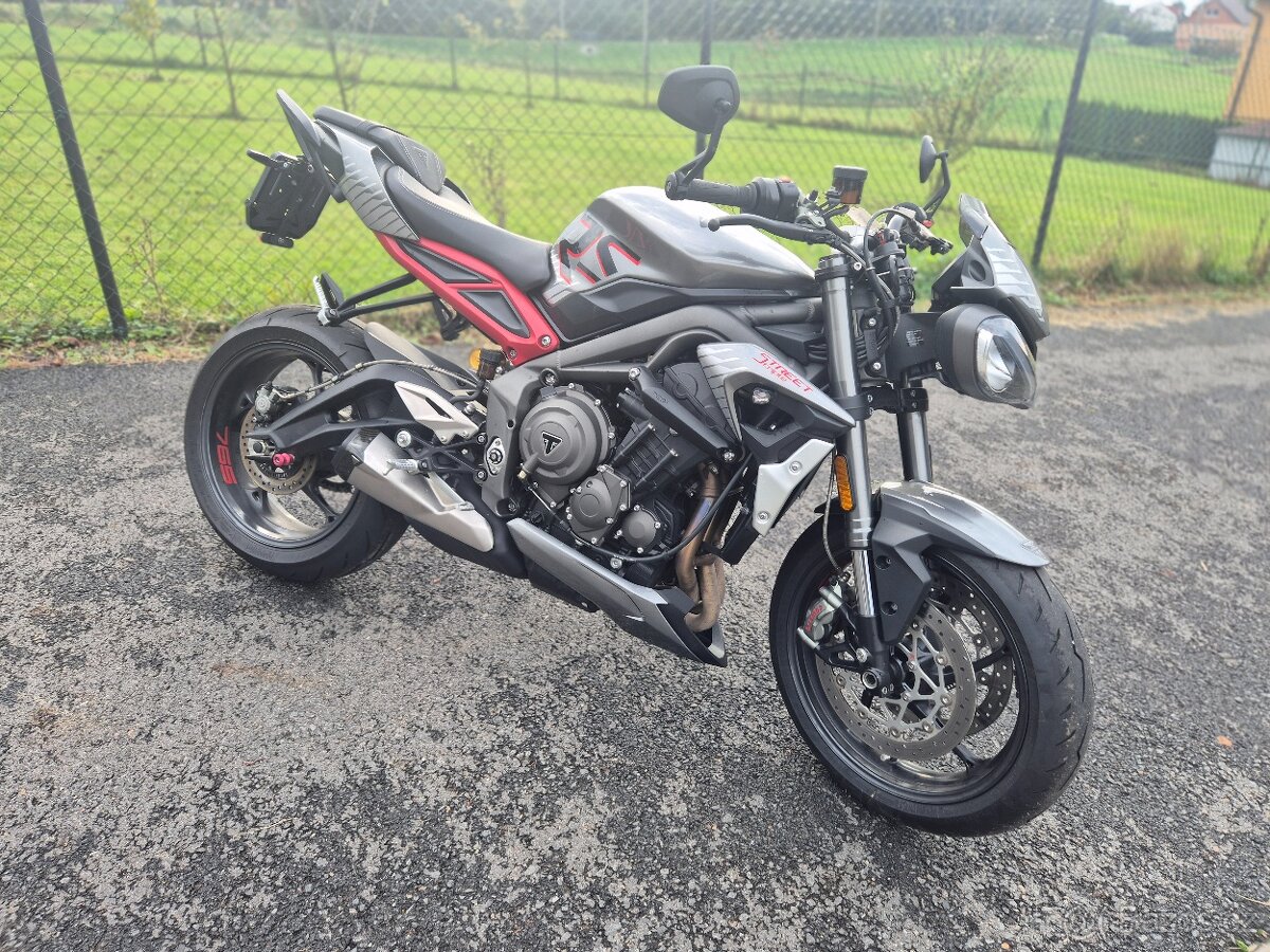 Triumph street triple 765 RS 2022