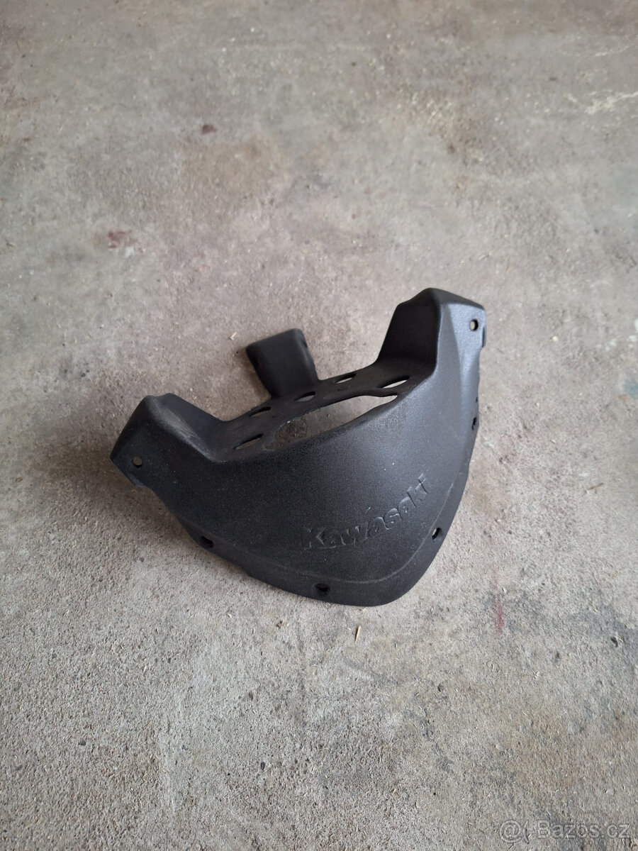 Kawasaki ZX-10R, 2008-10, Kryt přístrojů palubní desky