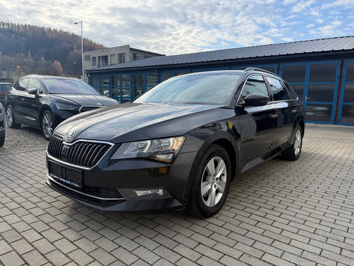 Škoda SUPERB 2.0 TDi 4x4 MANUÁL NAVI SENZORY TEMPOMAT