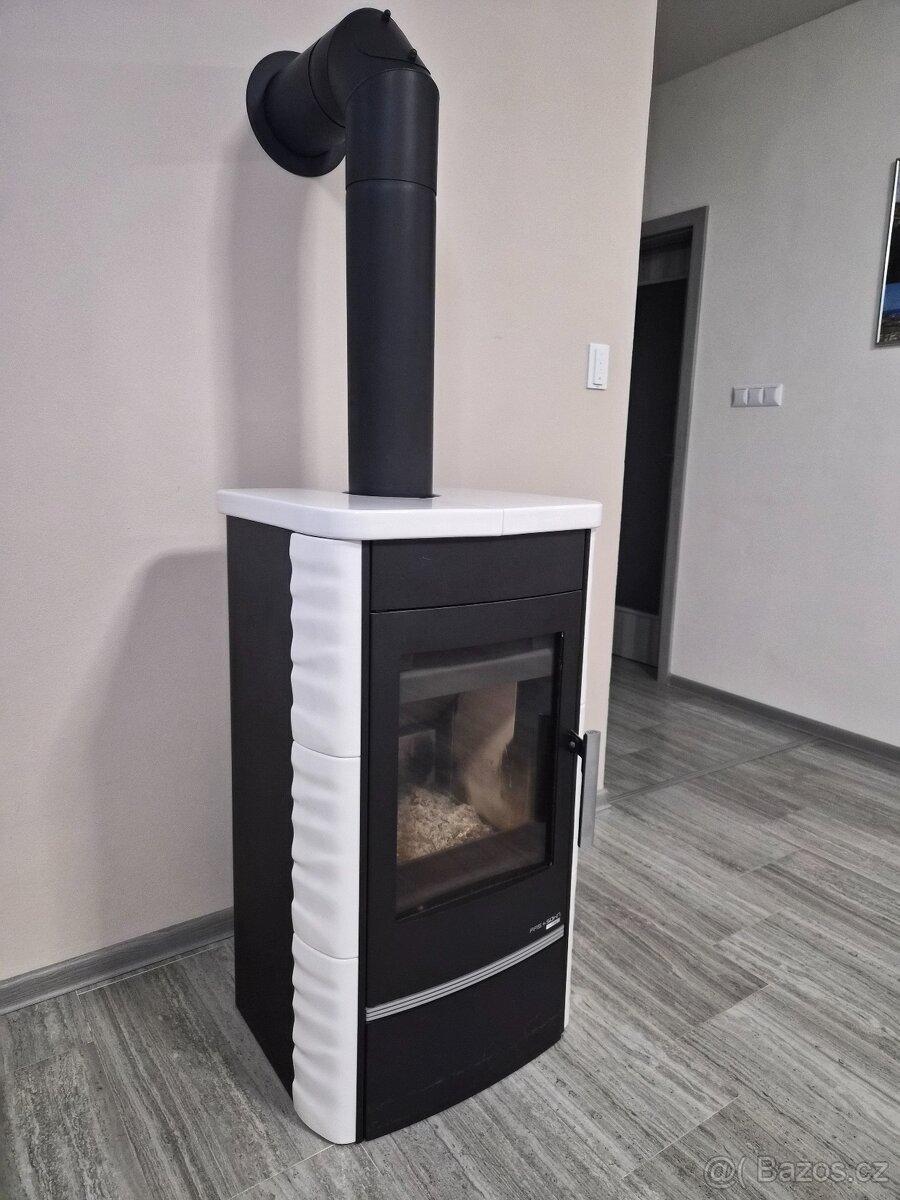 Krbová kamna Haas Sohn ALYTUS - bílá kachle