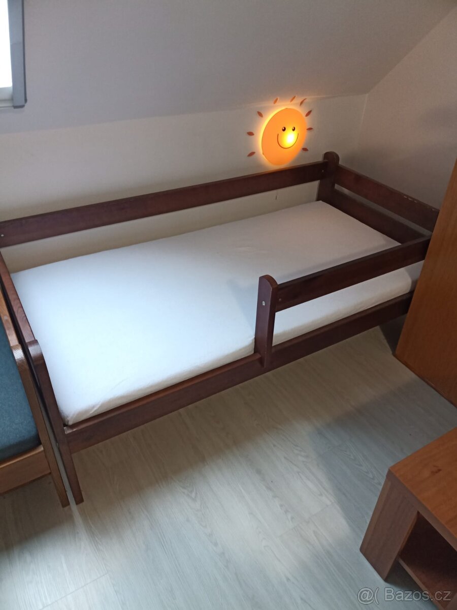 Dětská postel