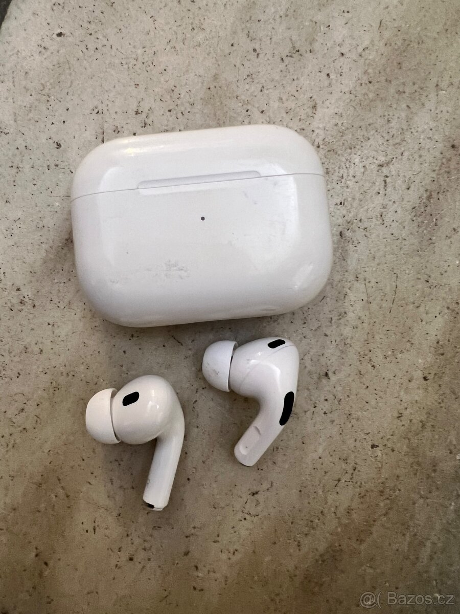 APPLE AIRPODS PRO (2. GENERACE)