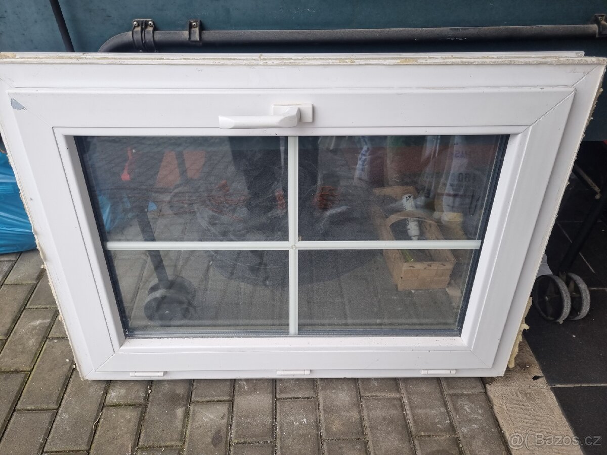 Plastové okno70x90