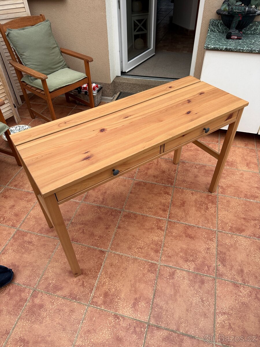 Psací stůl Hemmes 120x47cm