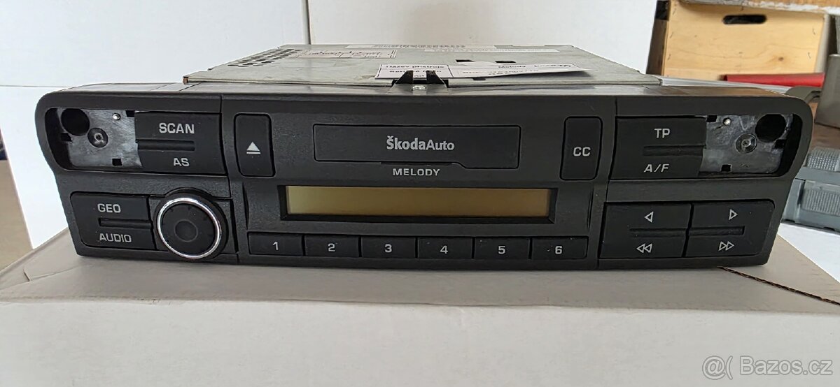 Autorádio škoda melody