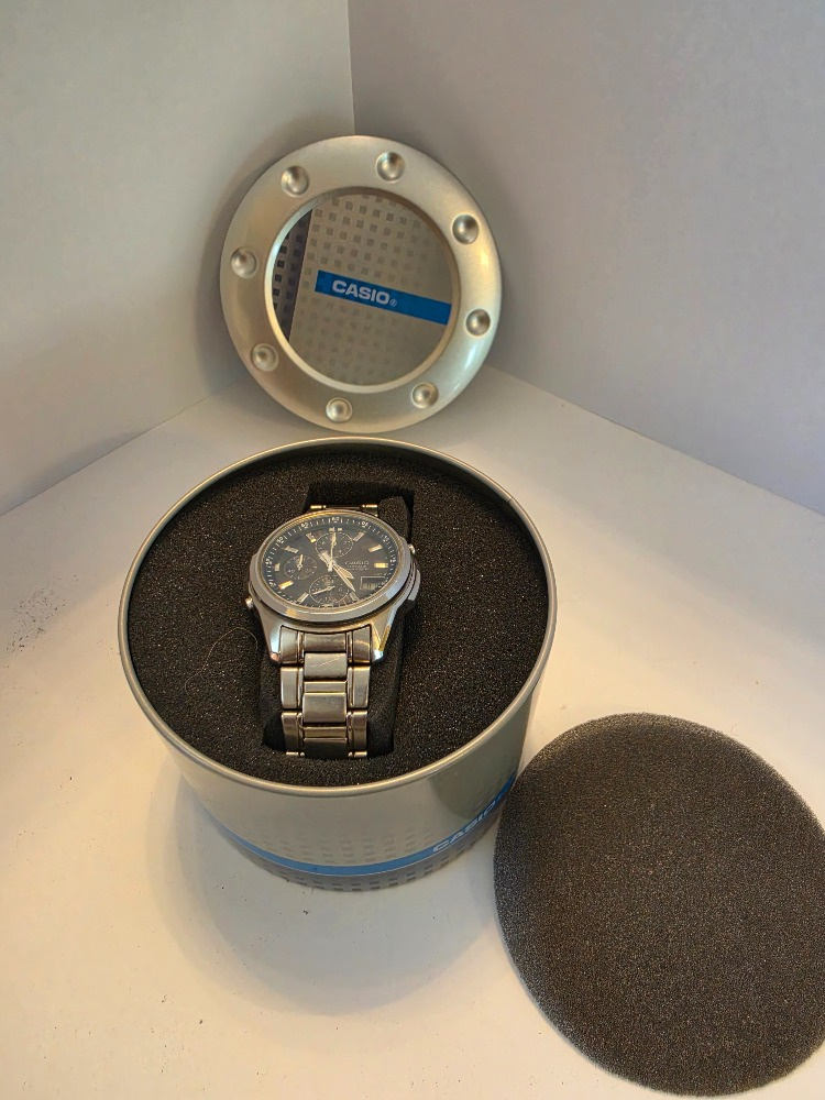 Prodám hodinky Casio Lineage – full set