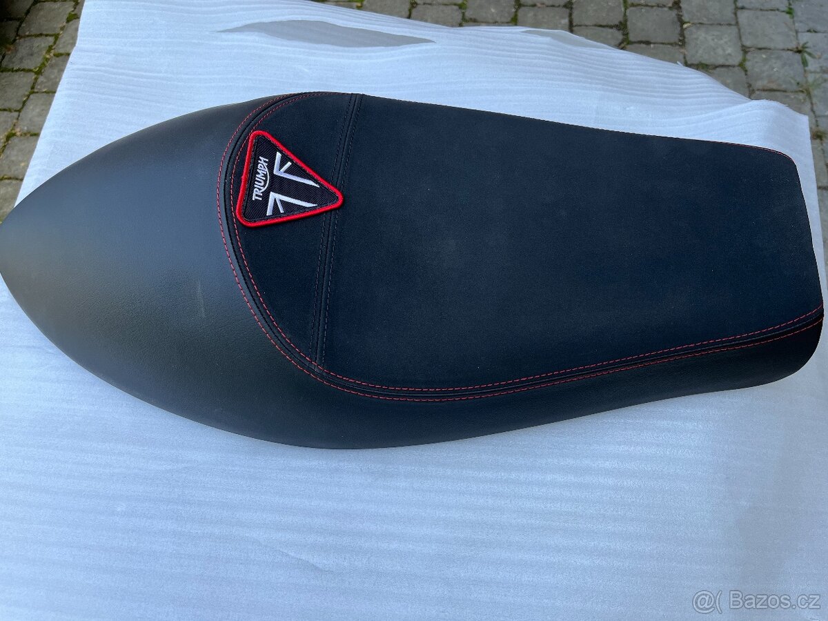 Sedlo Triumph Thruxton 1200
