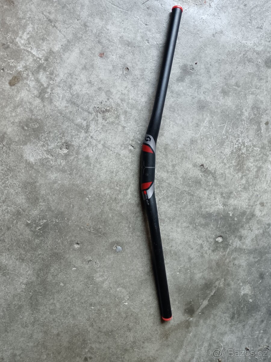 Řidítka PILOT 70CM