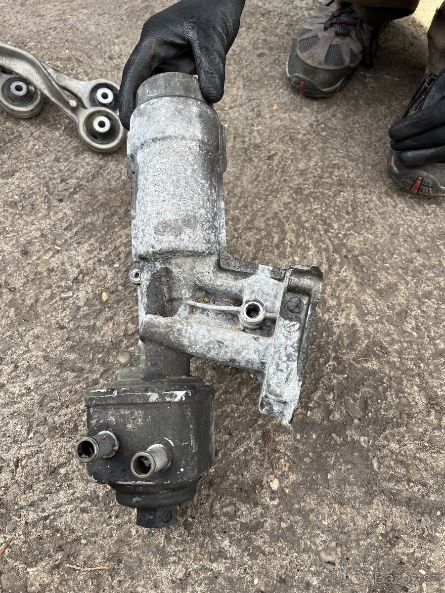 Kompletní domek olejového filtru 1.9 TDI 85 kw