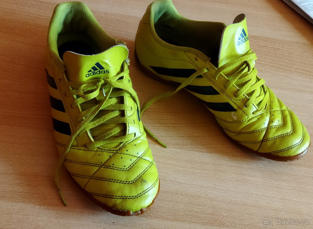 Sálové boty Adidas