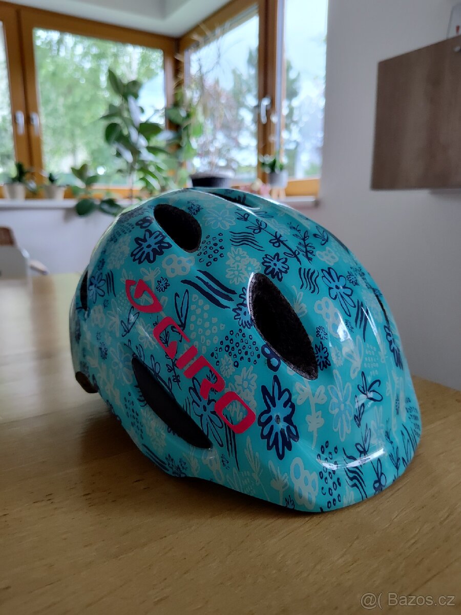 Přilba Giro Scamp XS