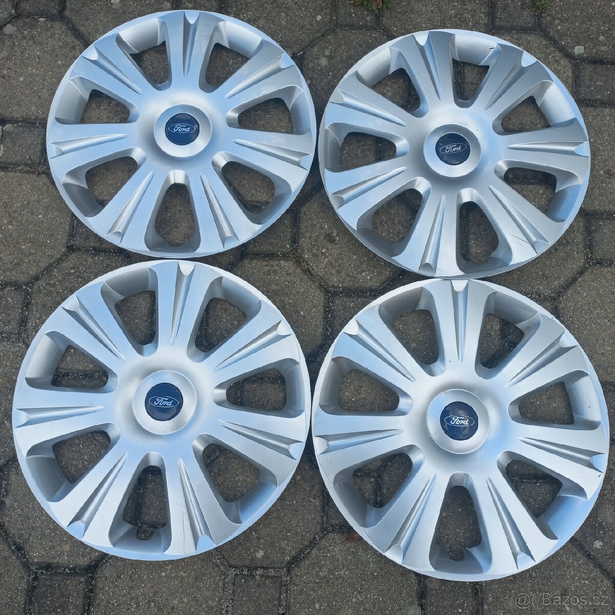 Poklice Ford 16"