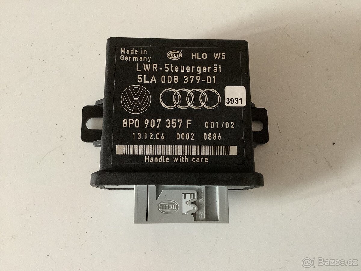 5LA008379 01 8P0907357F,H řídící jednotka světel Audi