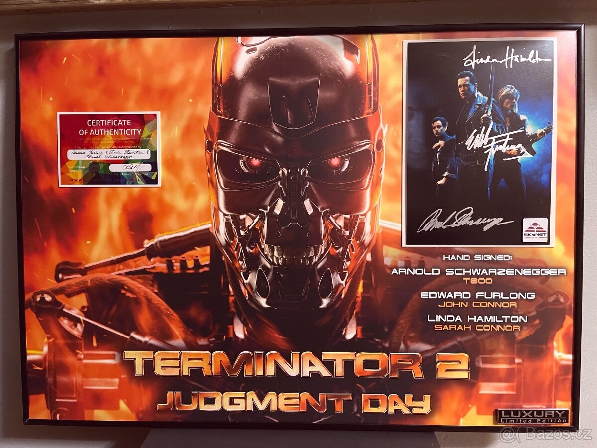 Vlastnoručně podepsaná fotografie Terminator 2 s COA