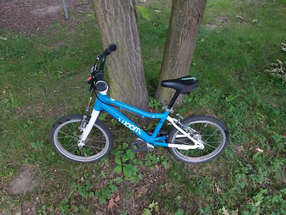 Kolo WOOM 3 modré velikost 16