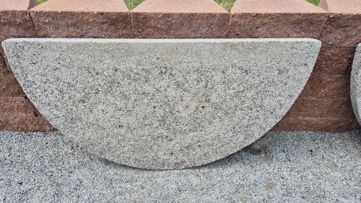 Betonový poklop na studnu 130cm