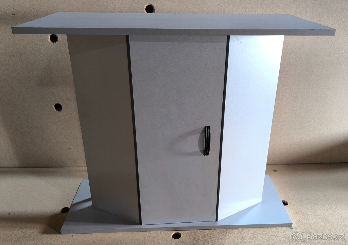 Stolek po akvárium Eheim 68,5x80,5x35,6
