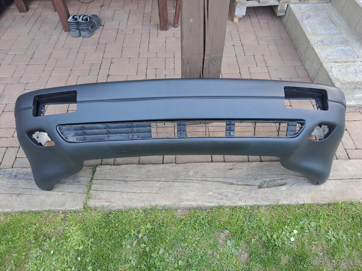 Audi 80 B3 přední nárazník