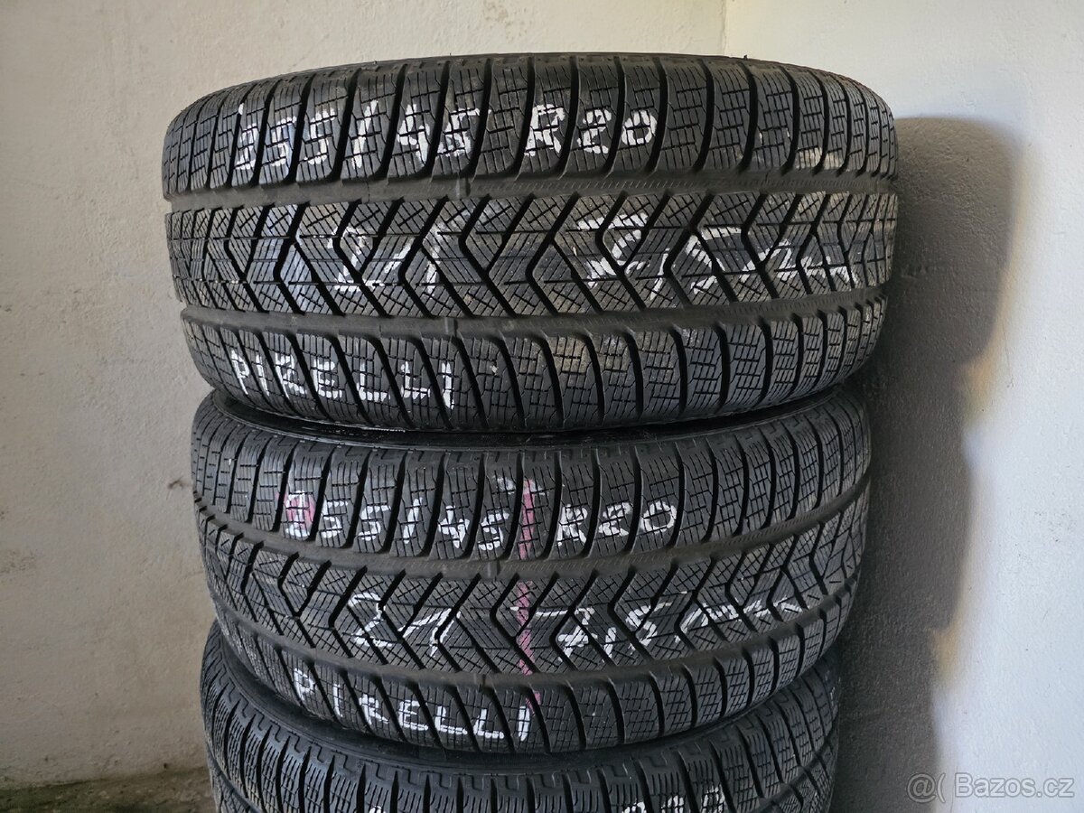255/45 r20 Pirelli.