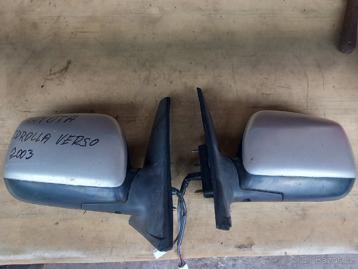 Zpětné zrcátka Toyota Corolla Verso
