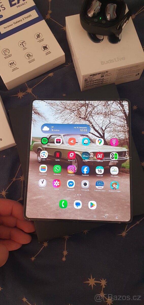 Z fold 5 512gb s příslušenstvím
