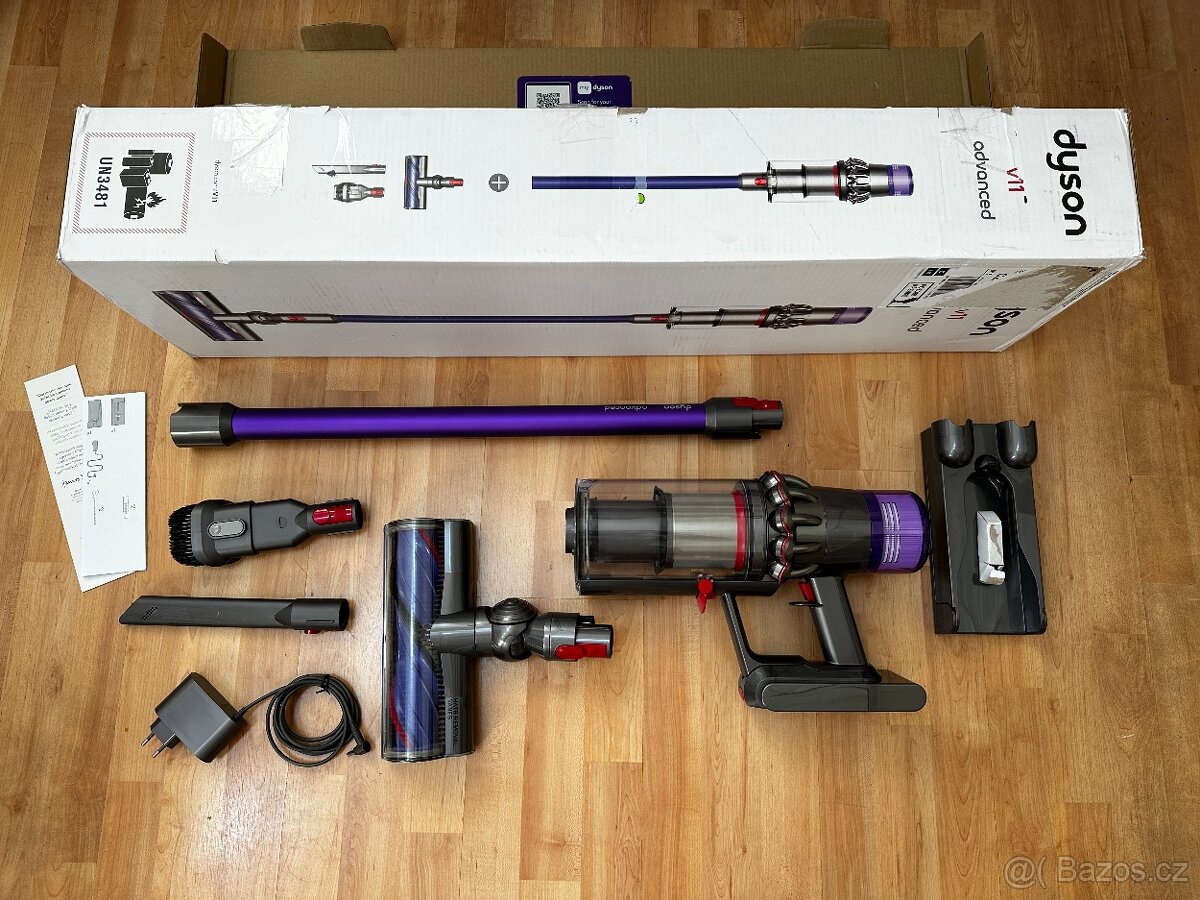Dyson V11 Advanced - jen vyzkoušený