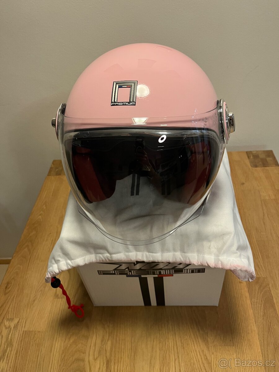 Prodám dívčí helmu na scooter