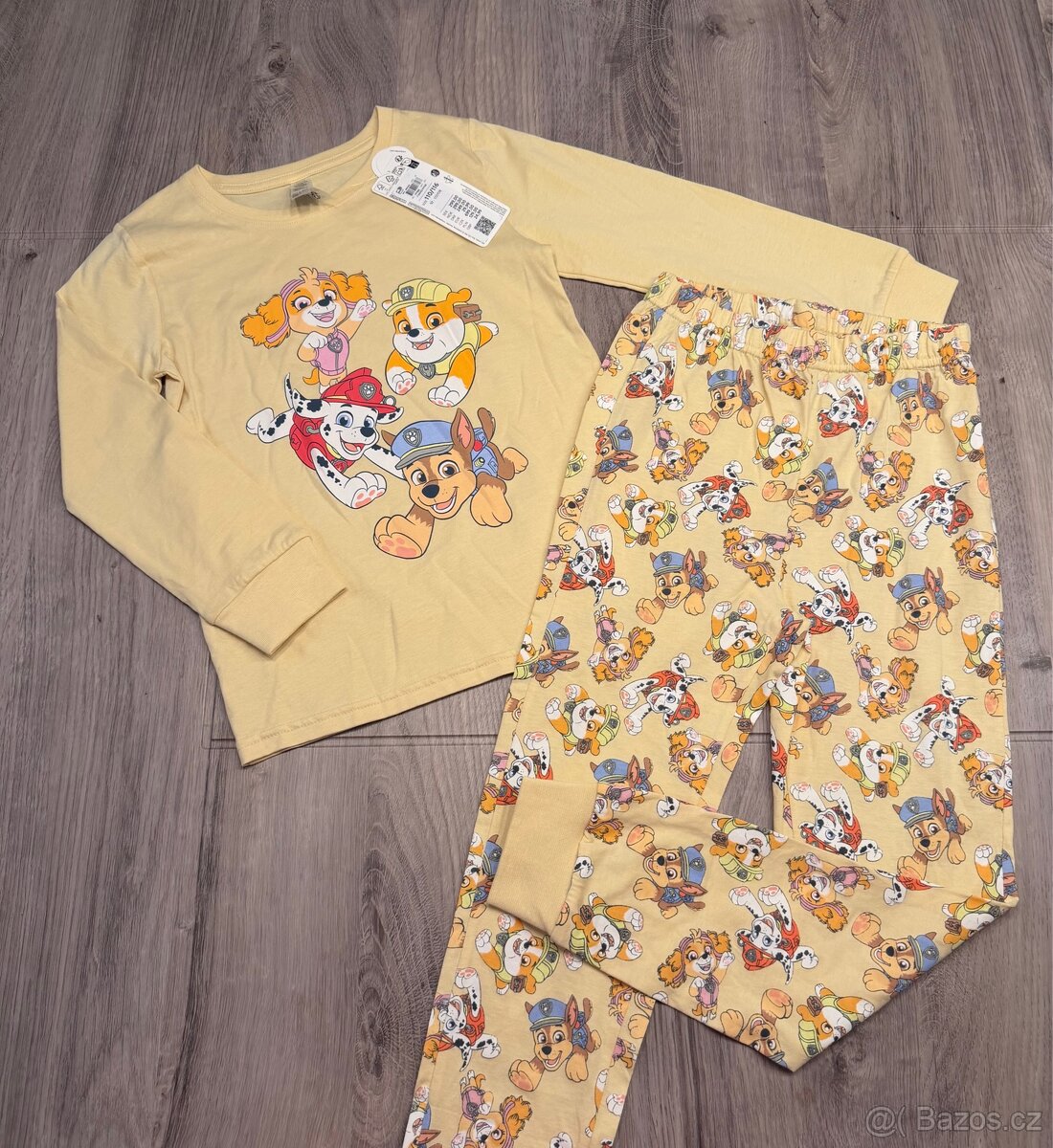 Lindex dvoudílné pyžamo vel. 110/116