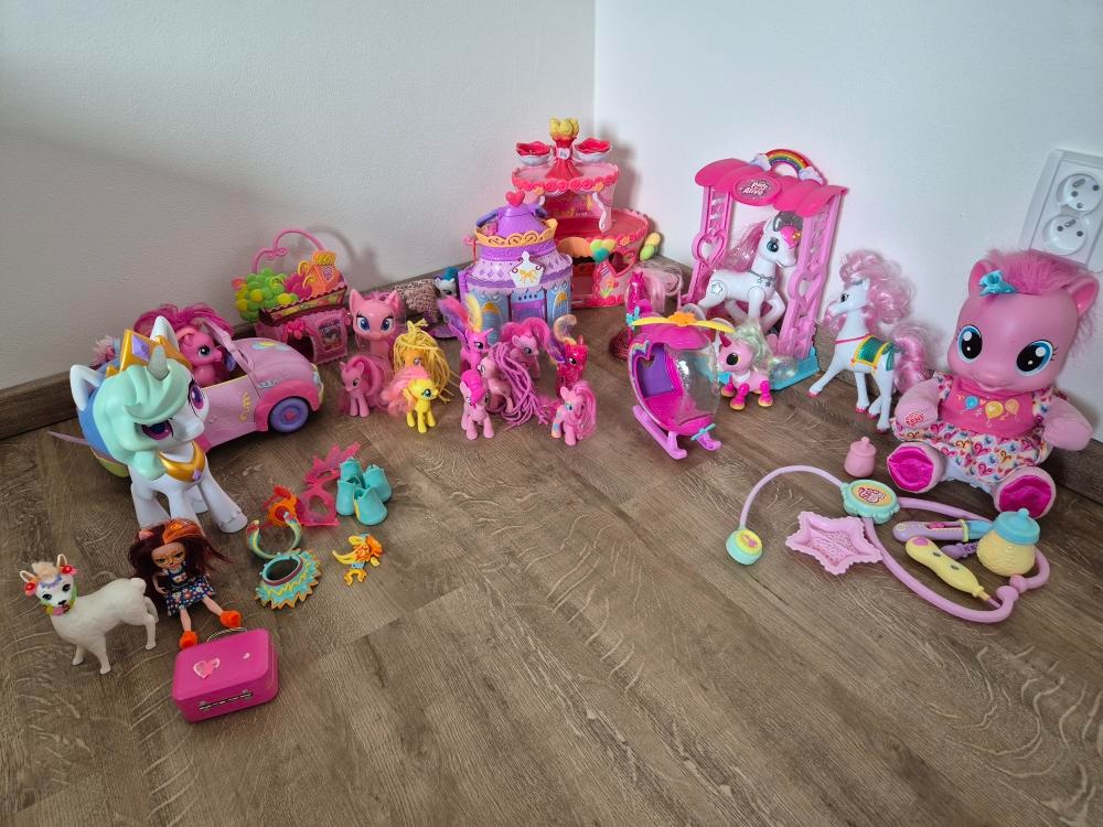Set my little pony a další poníci