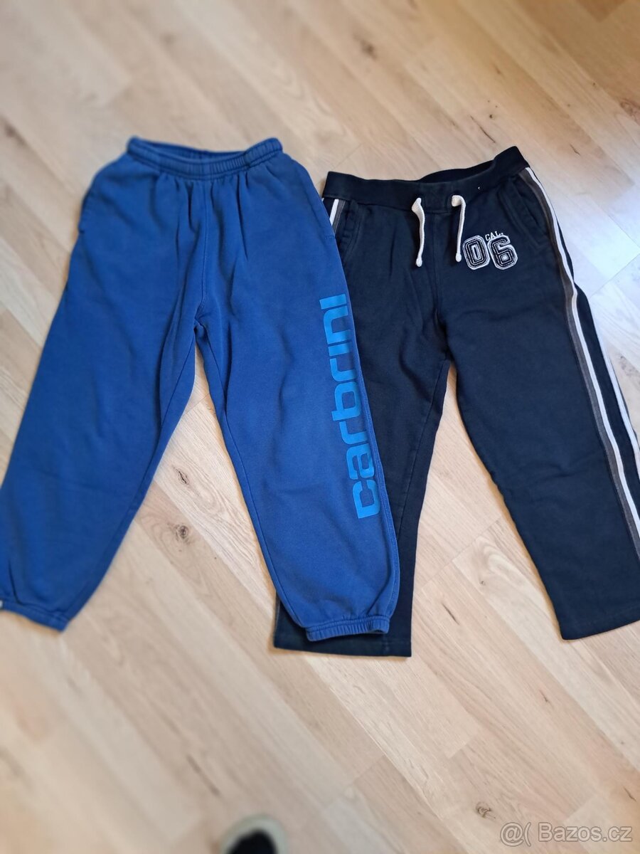 Chlapecké tepláky vel. 122/128 - 2 ks