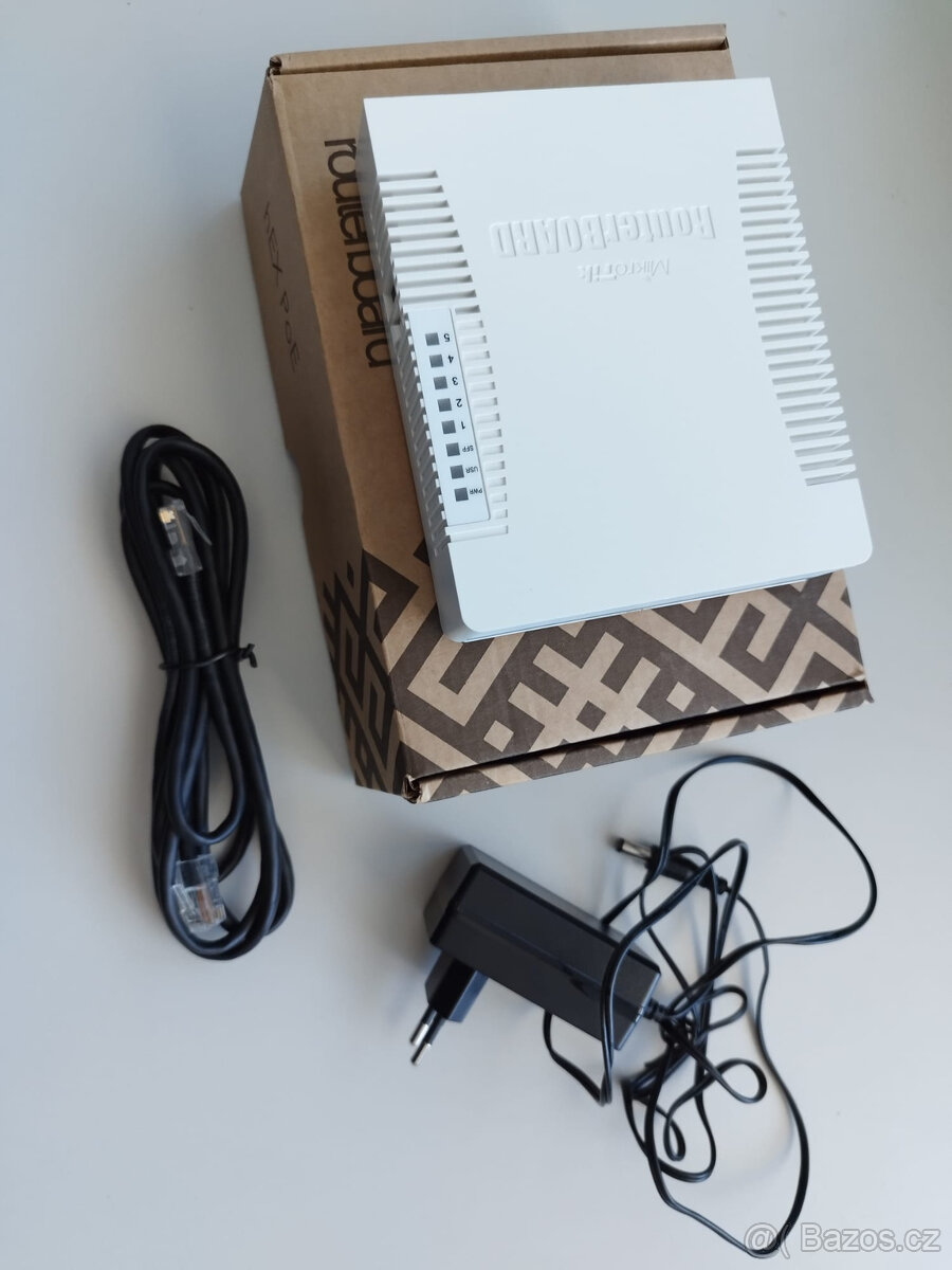 MikroTik RB960PGS hEX PoE, TOP STAV