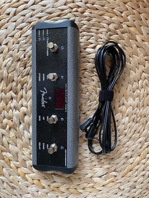 Prodám footswitch Mustang MS4 - Fender