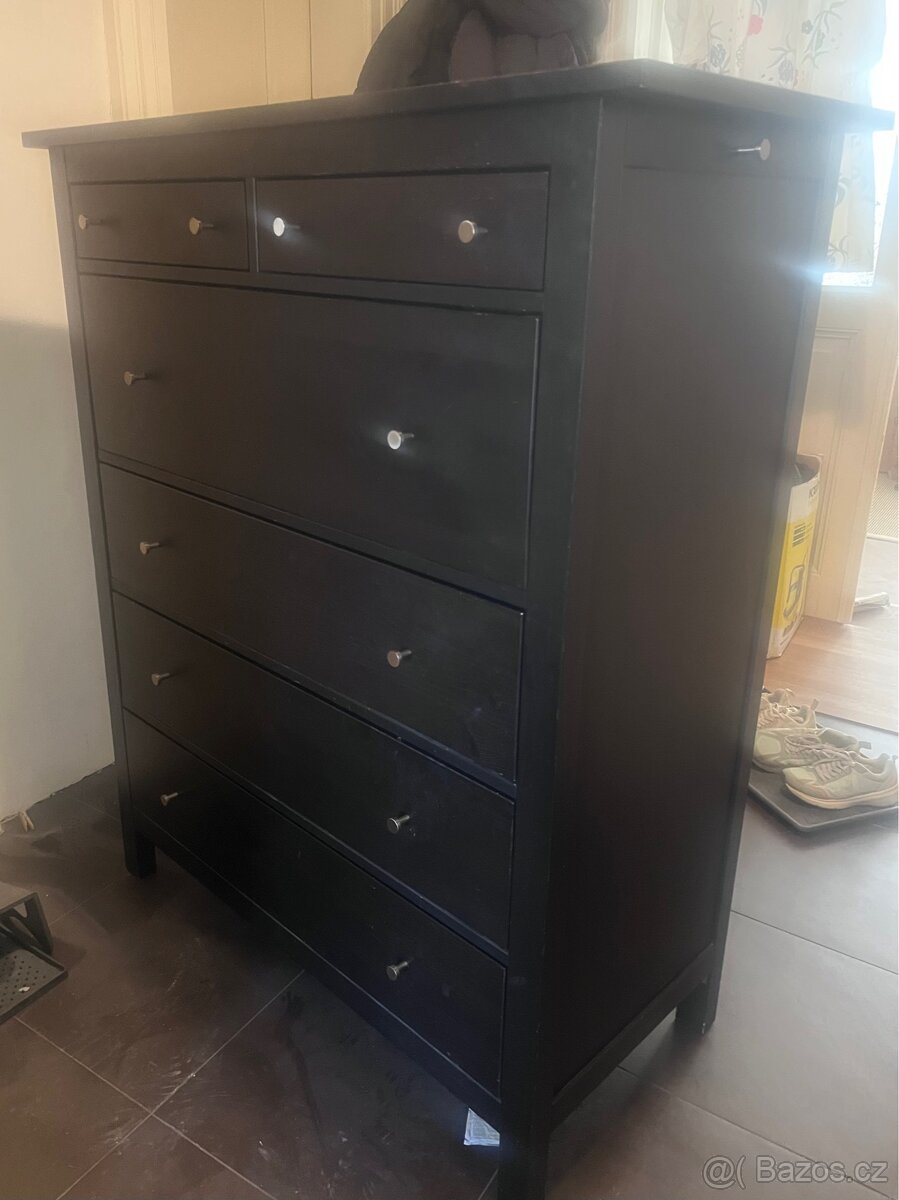 Komoda Hemnes - 6 supliku - rezervace