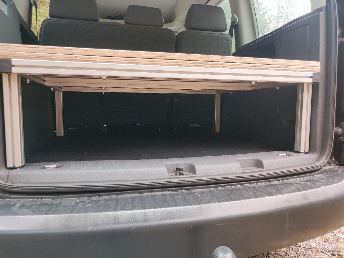Obytná vestavba do VW Caddy