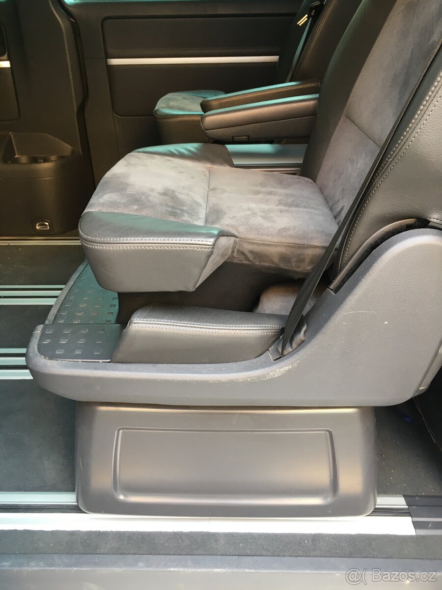 Multivan dětské sedačky alcantara