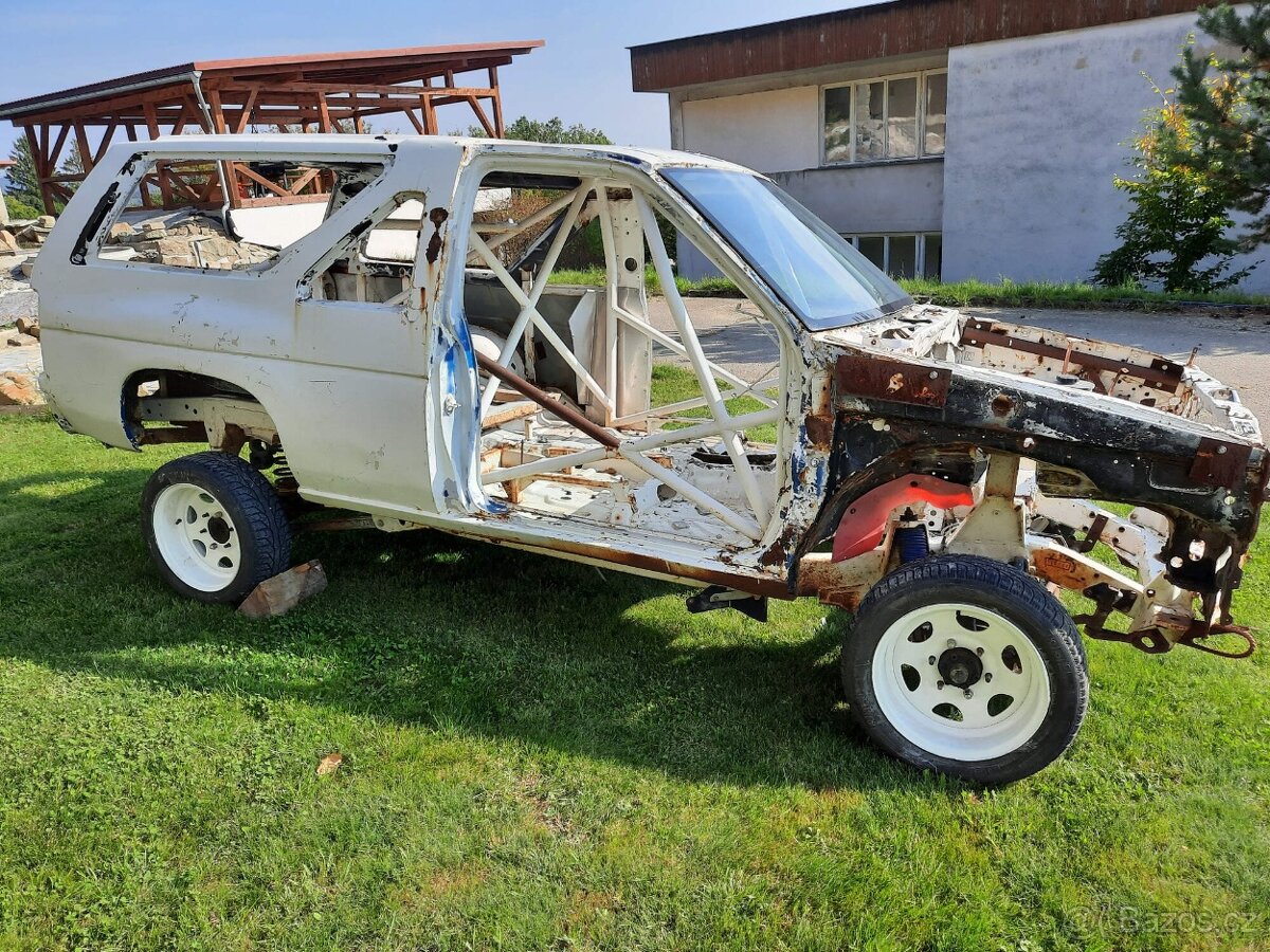 NISSAN TERRANO I DAKAR Classic -náhradní díly