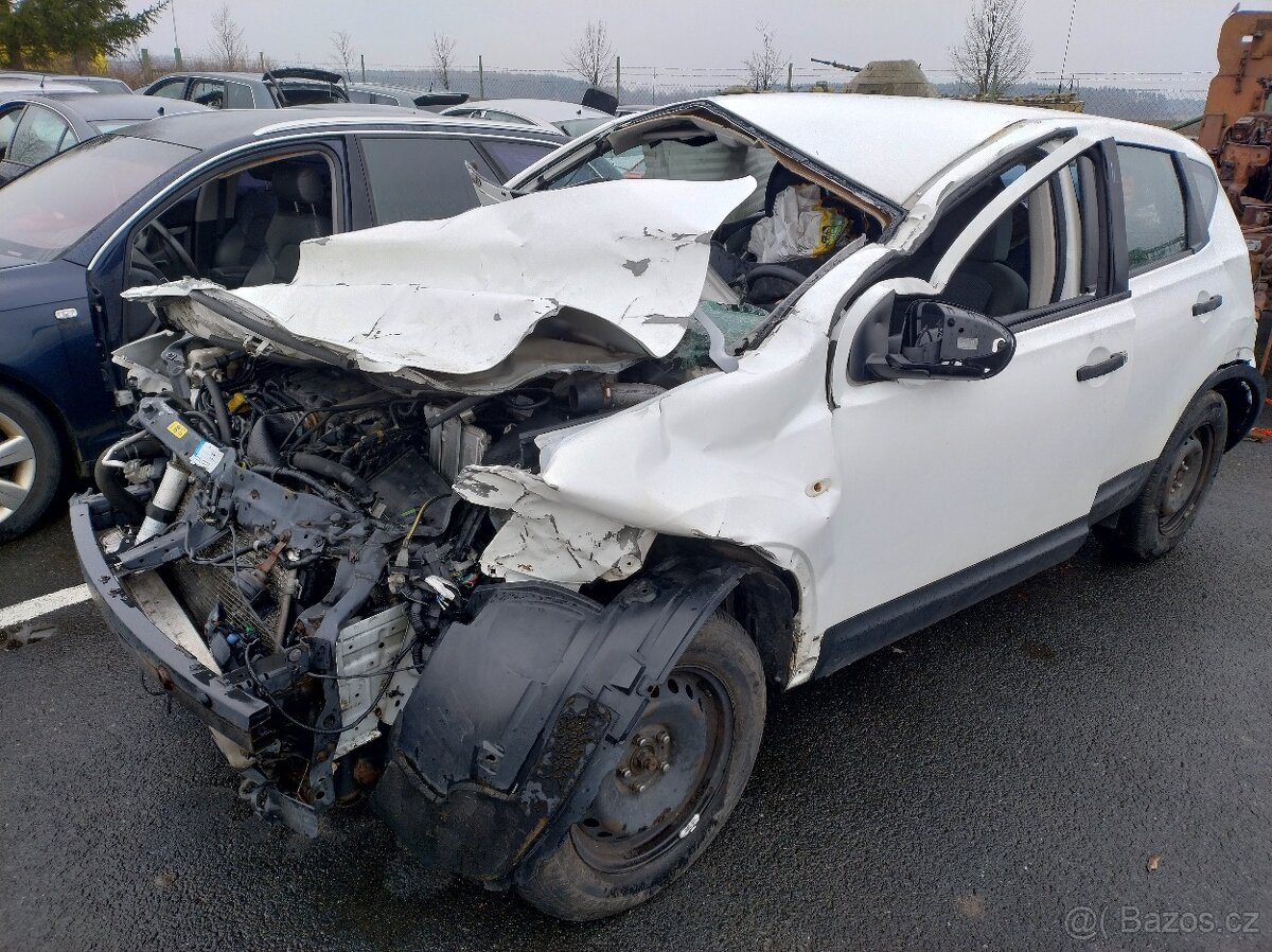 Nissan Qashqai 2010 2,0DCi 110kW havar. DILY z AUTA