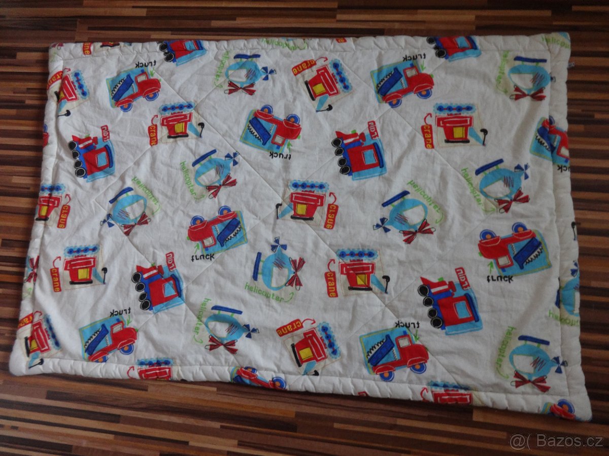 Krásná prošívaná deka 120x60