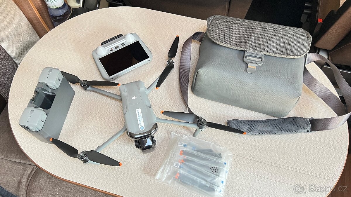 DJI AIR 3 Fly more combo