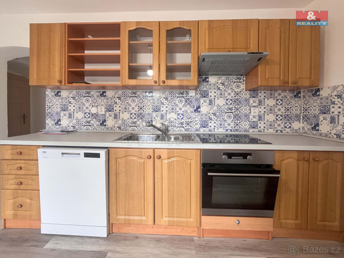 Pronájem bytu 4+1, 120 m², Klatovy, ul. Vančurova