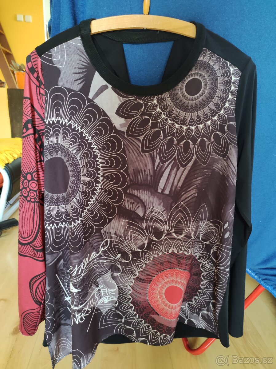 Halenka Desigual vel. M vínová