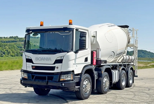 Scania P410 8x4 - domíchávač betonu Liebherr