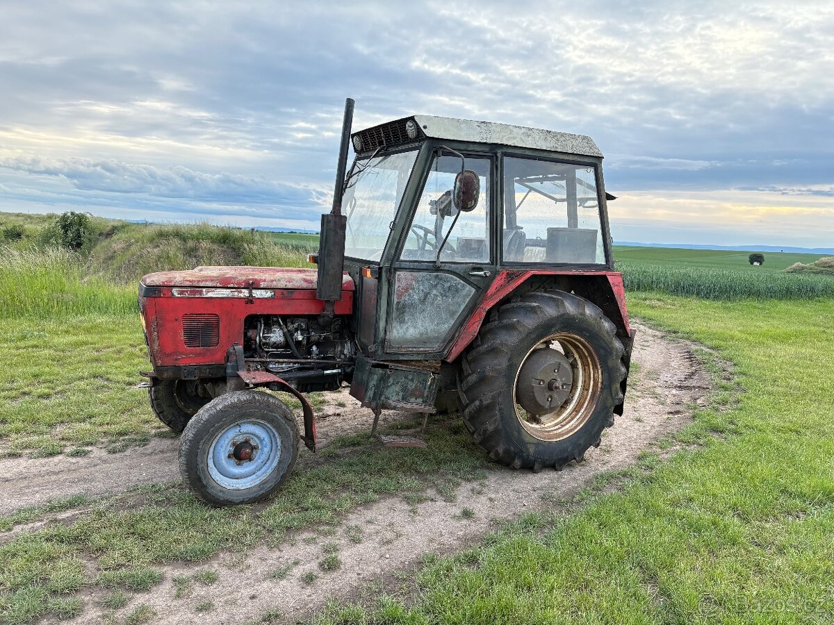 Prodám Zetor 7011 pojízdný motor funkční nový naftový filtry